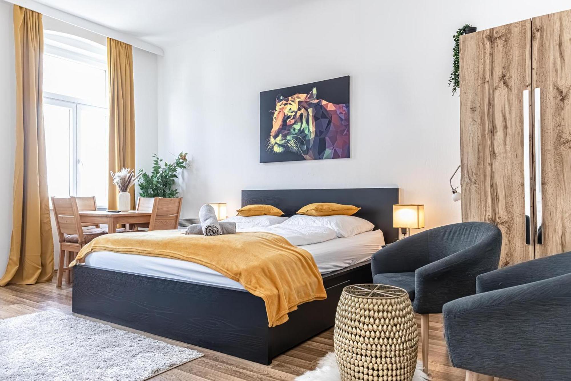 Explore Vienna: 1Br Retreat Near Westbahnhof エクステリア 写真