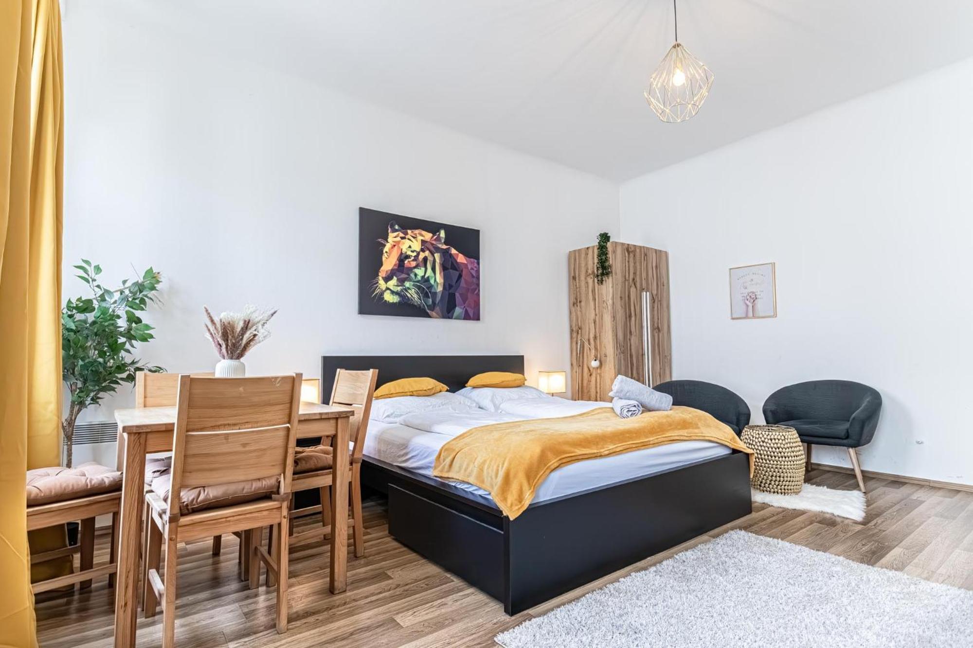 Explore Vienna: 1Br Retreat Near Westbahnhof エクステリア 写真